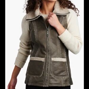 Kuhl Dani Brown Sherpa Vest Small